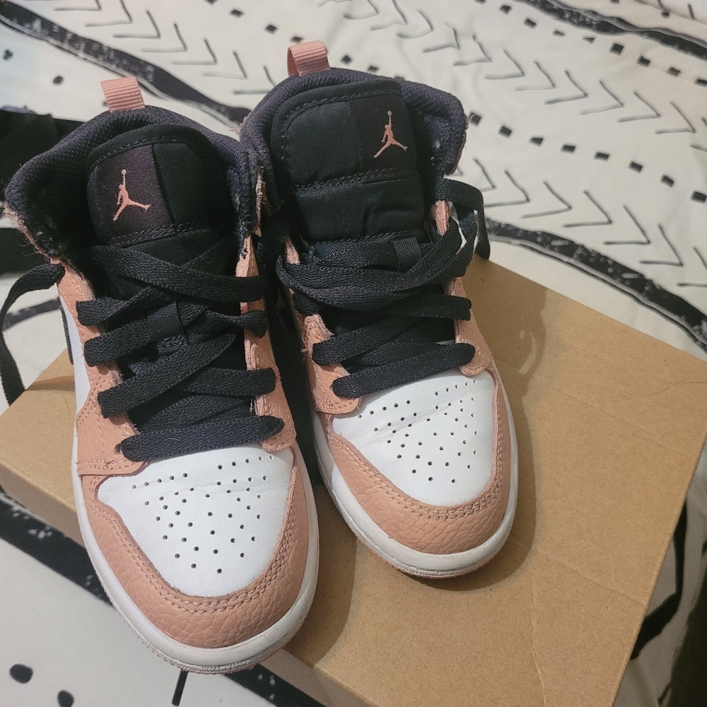 Jordan 1s feels
